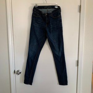 Old Navy Rockstar Mid-Rise Size 12 TALL Skinny Jeans